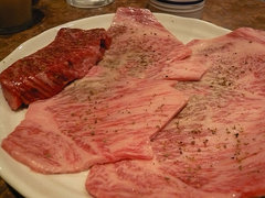 特上ロースとイチボも焼き焼き