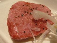 タンモトは肉厚