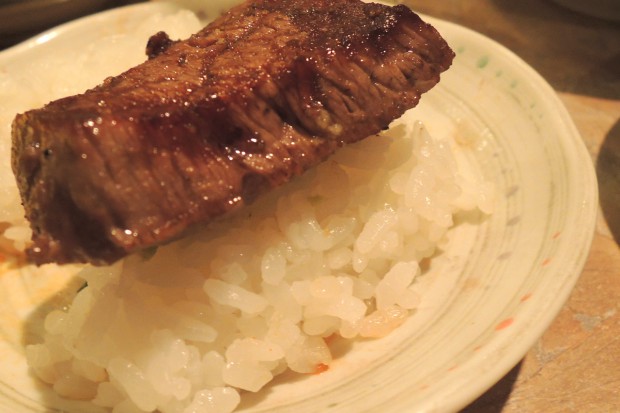 白飯と肉は良く合います